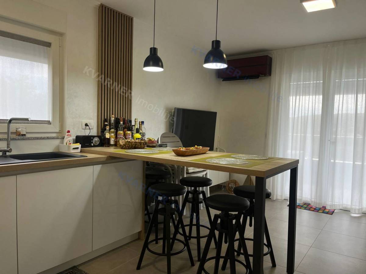 Appartamento Uvala Soline, 60,25m2