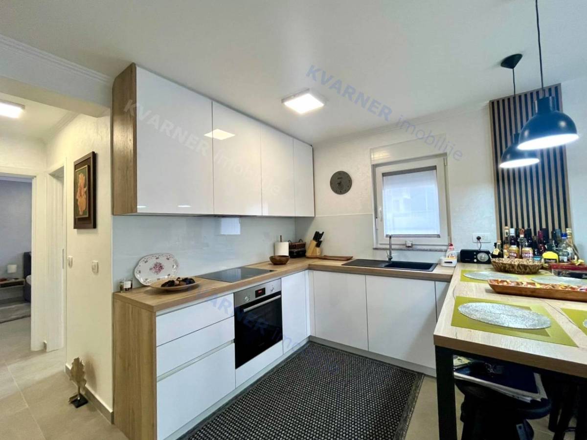 Appartamento Uvala Soline, 60,25m2