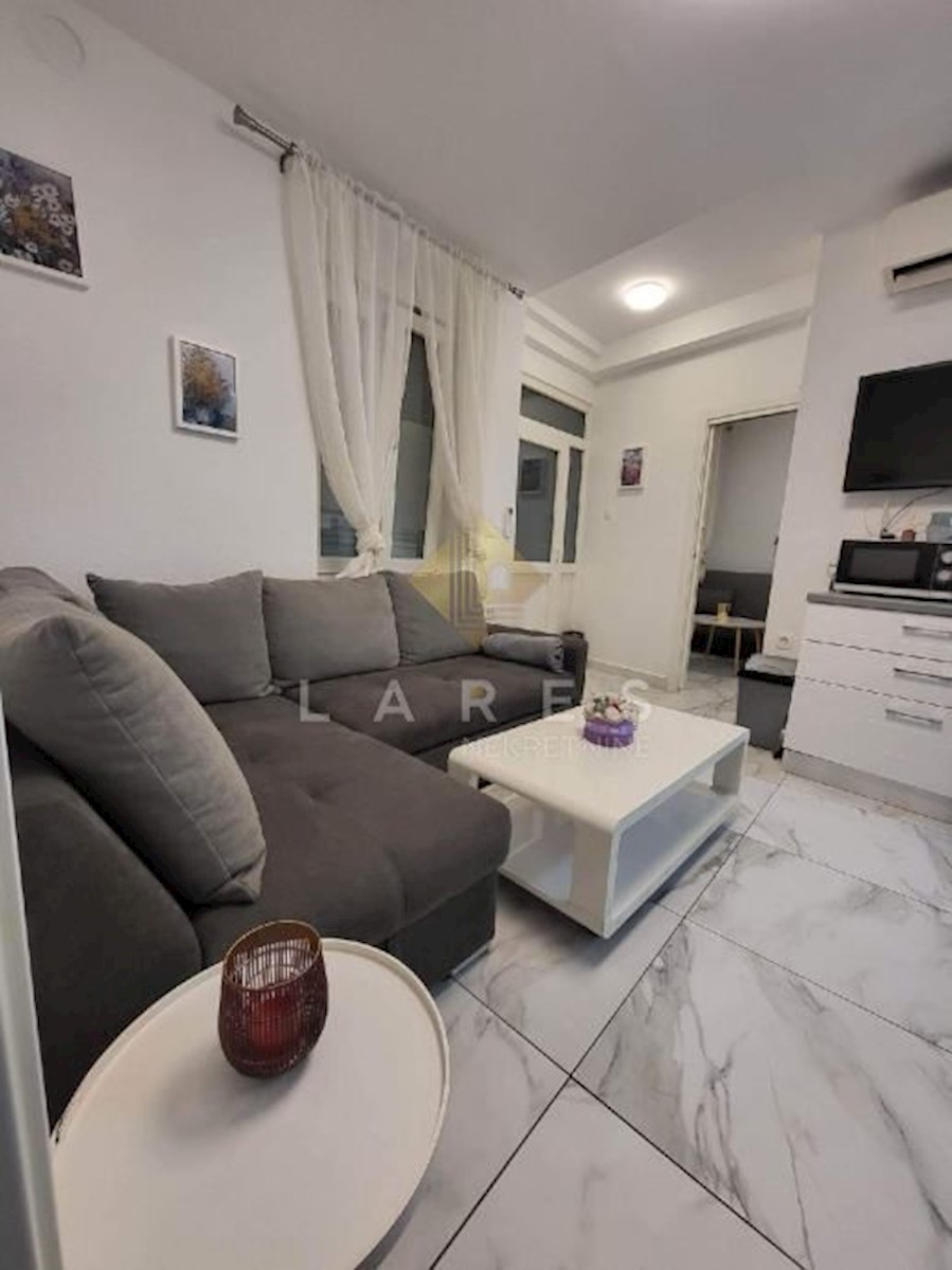 Appartamento Zora, Opatija, OPATIJA, 38m2