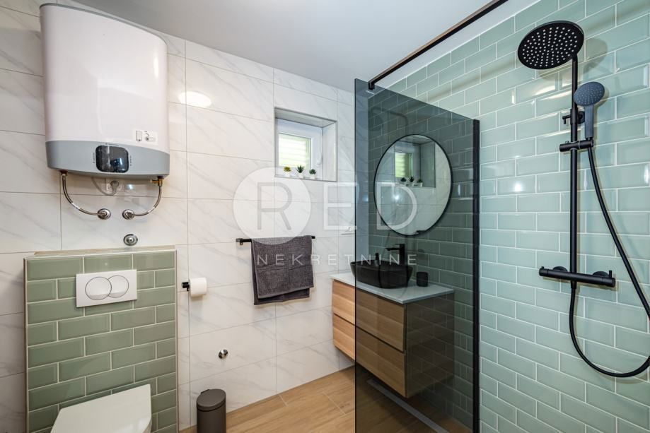 Casa Rovanjska, Jasenice, 140m2