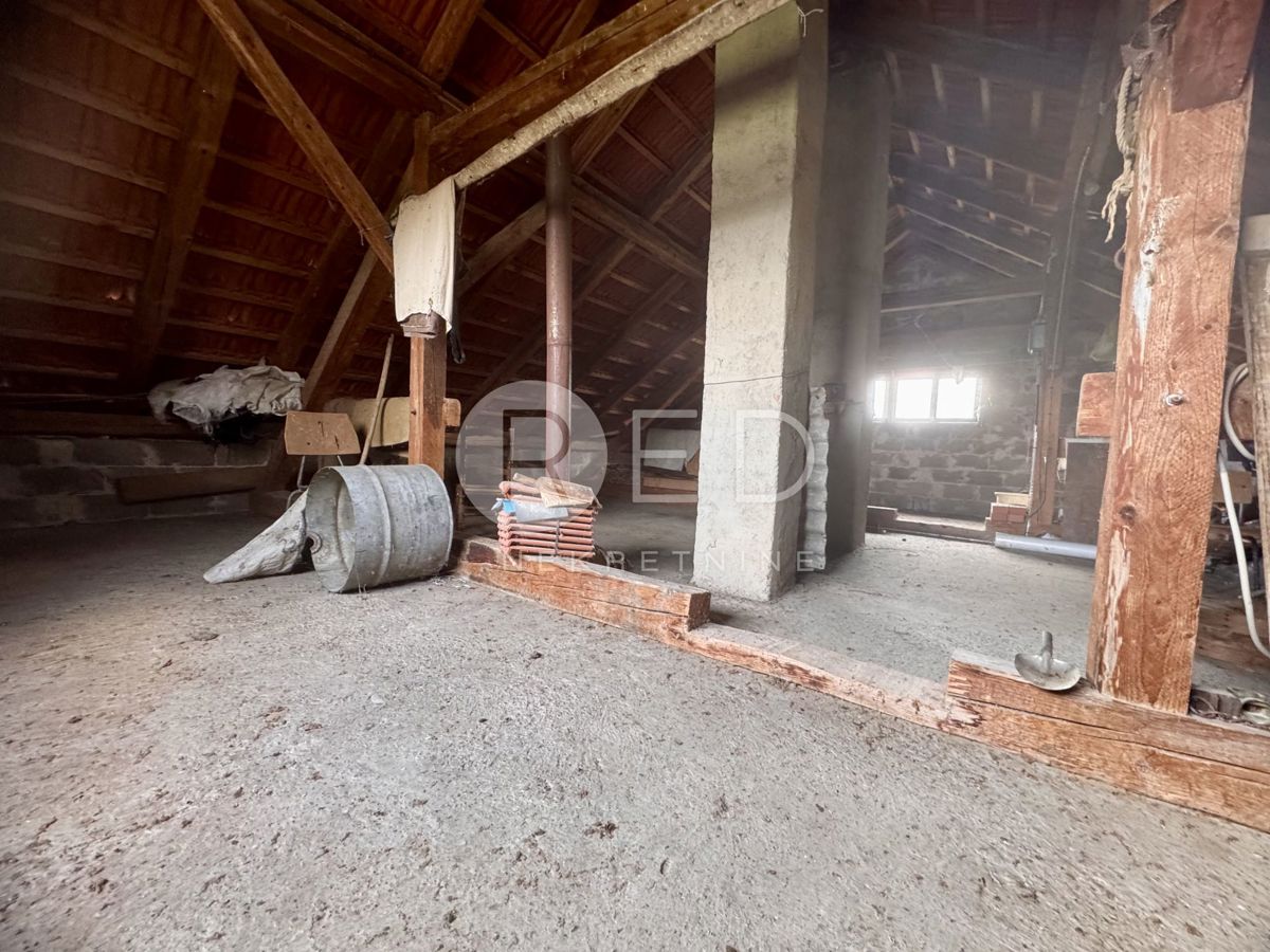 Casa Lijevo Sredičko, Pisarovina, 100m2