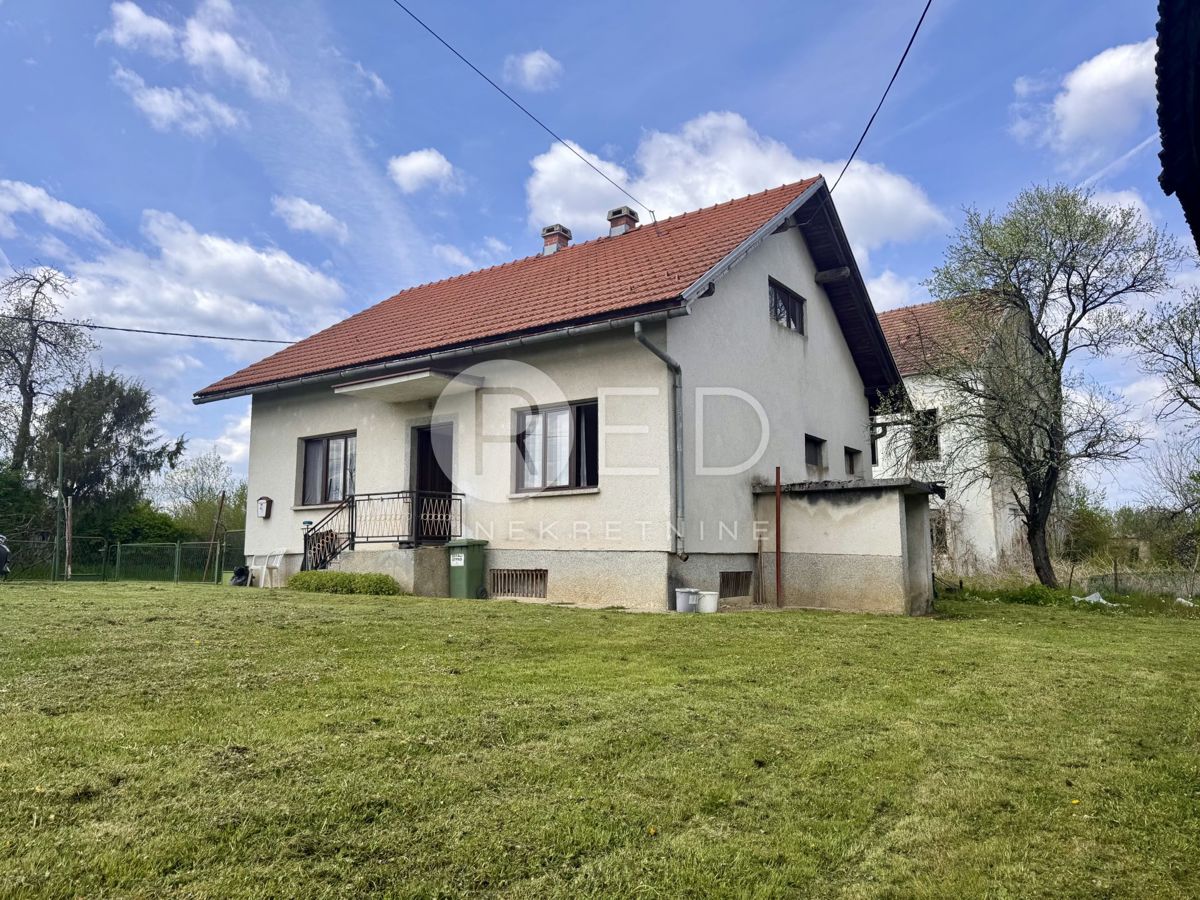 Casa Lijevo Sredičko, Pisarovina, 100m2