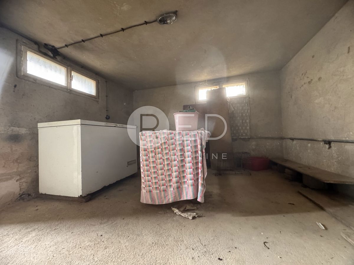 Casa Lijevo Sredičko, Pisarovina, 100m2