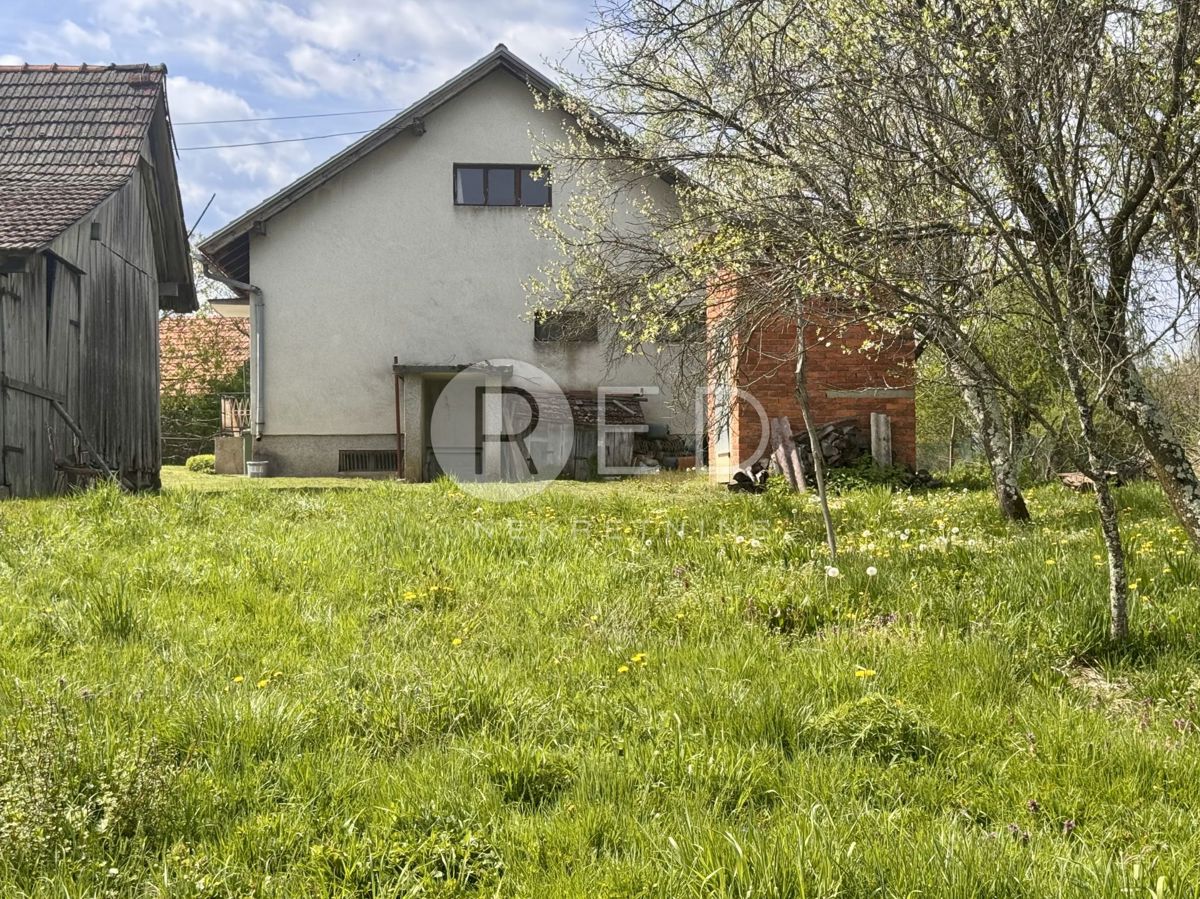 Casa Lijevo Sredičko, Pisarovina, 100m2