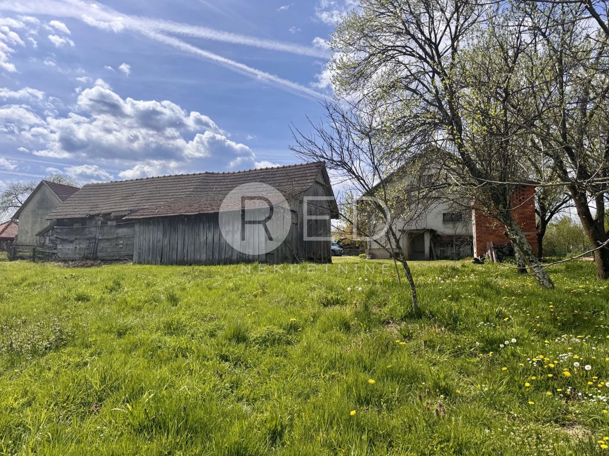 Casa Lijevo Sredičko, Pisarovina, 100m2