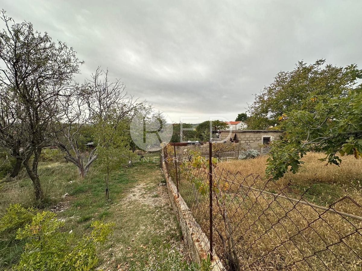 Terreno Posedarje, Ulica bana Josipa Jelačića, 645m2