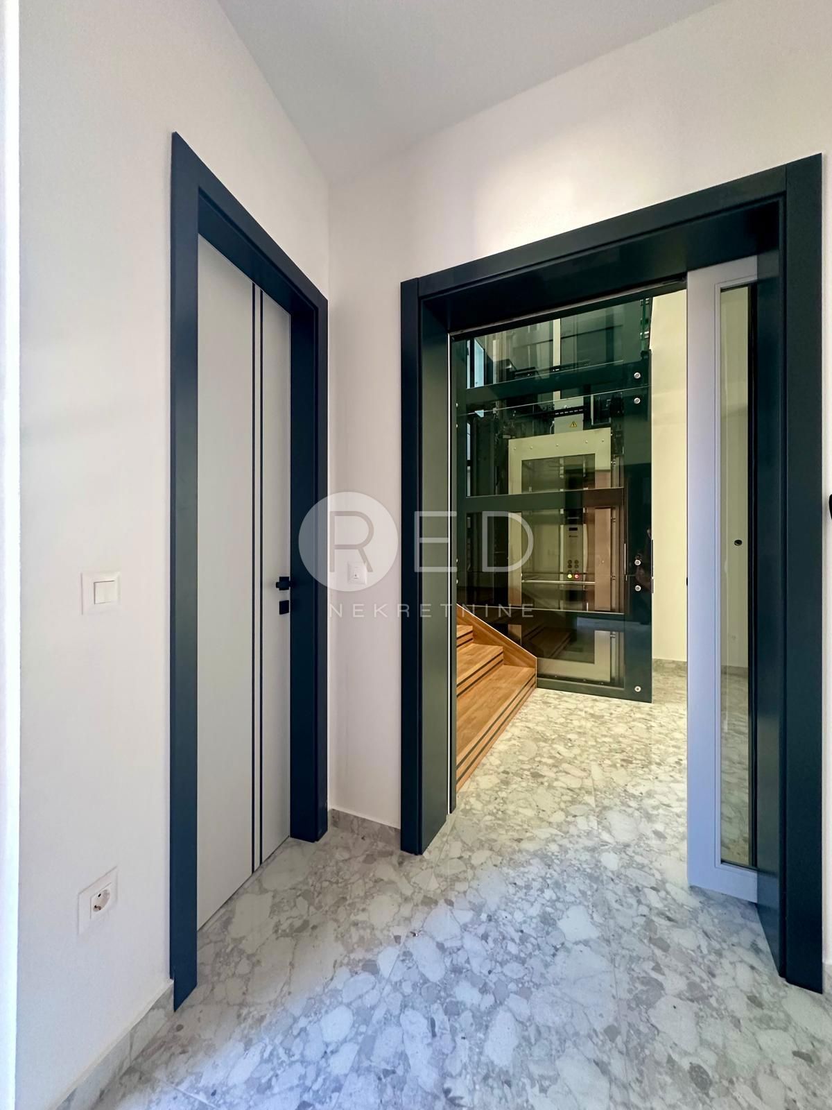 Casa Sukošan, Put Ravnila, 337m2