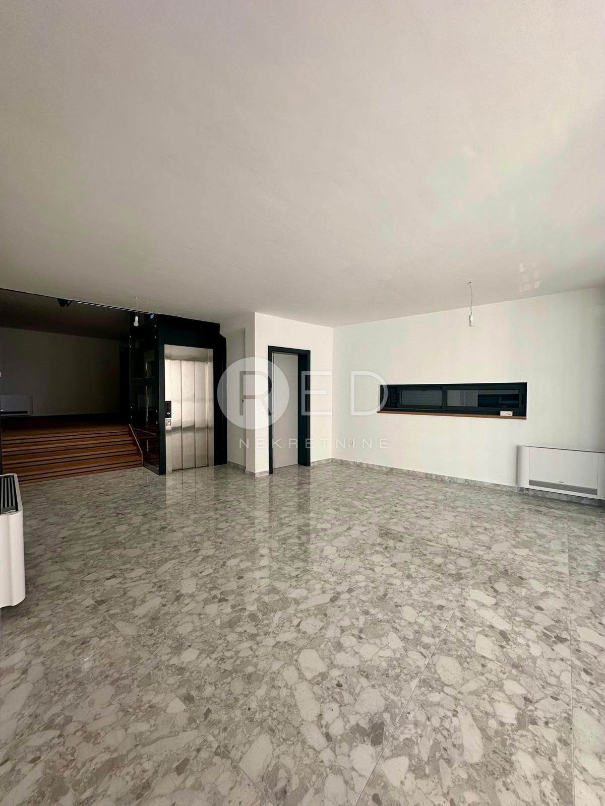 Casa Sukošan, Put Ravnila, 337m2