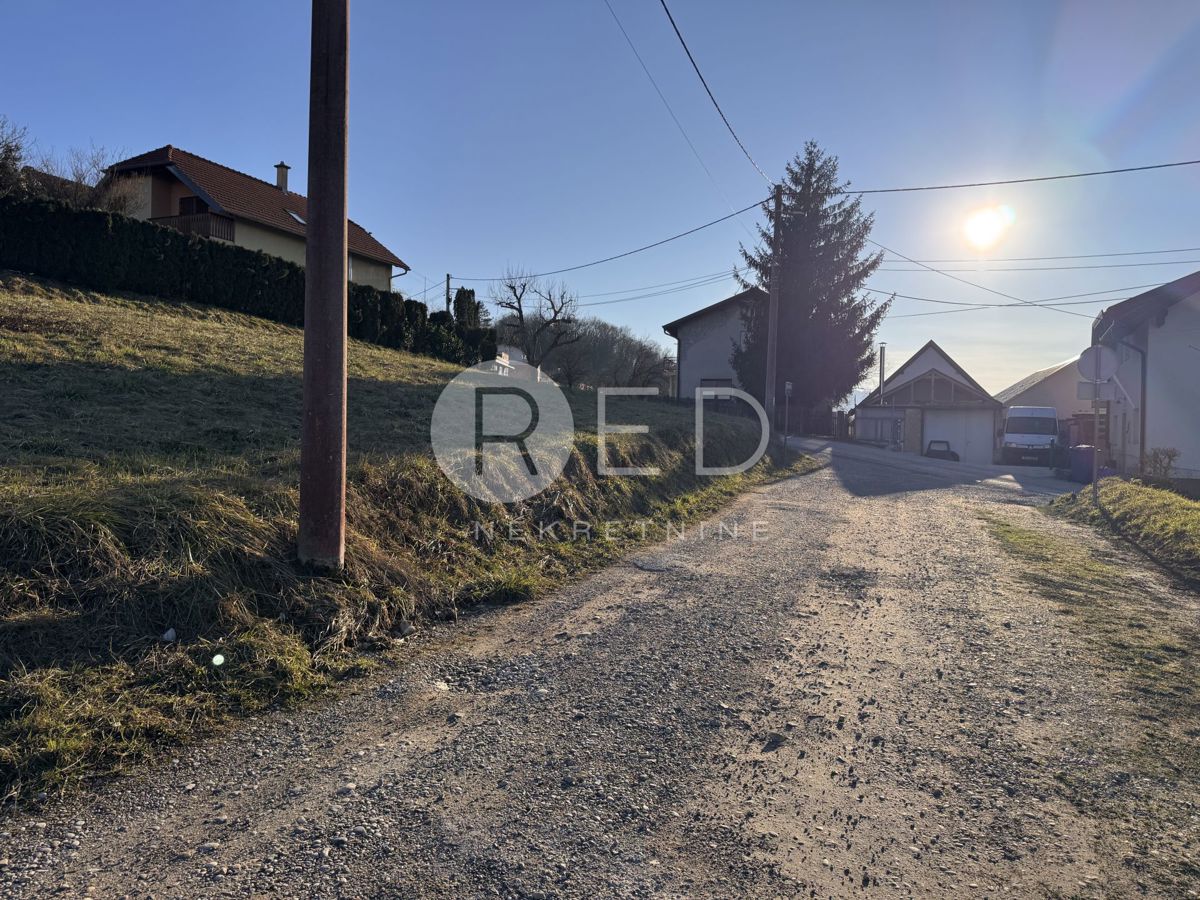 Terreno Bestovje, Sveta Nedelja, 691m2