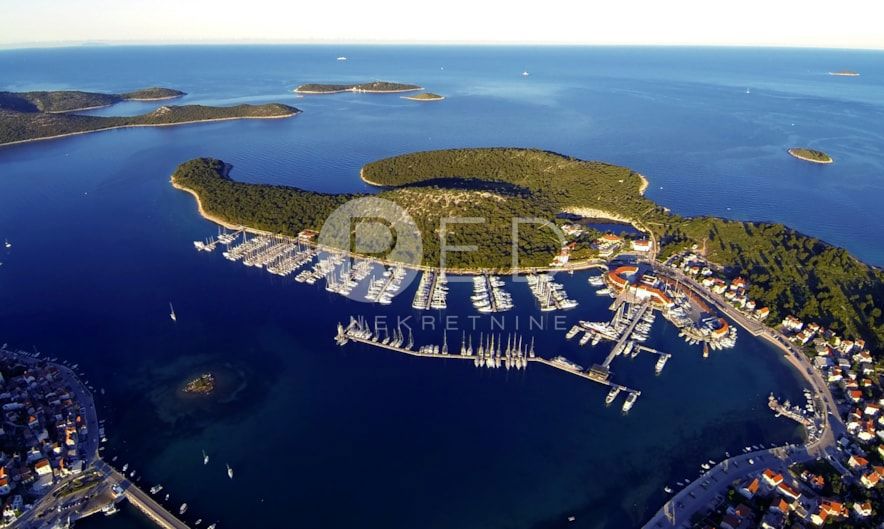 Terreno Rogoznica, Miline , 17.577m2