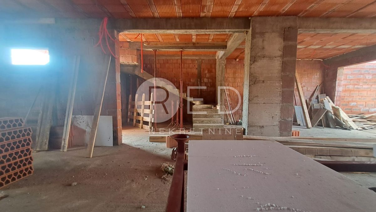 Appartamento Brodski Varoš, Slavonski Brod, 163m2