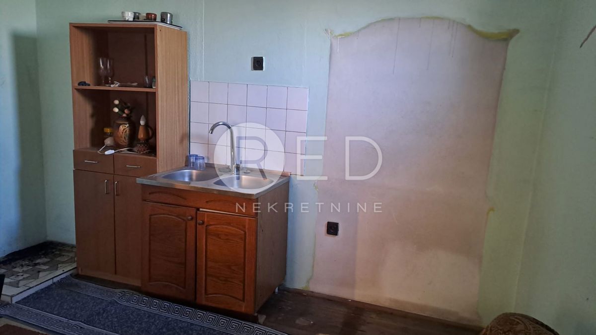 Casa Kruševica, Slavonski Šamac, Kneza Branimira, 45m2