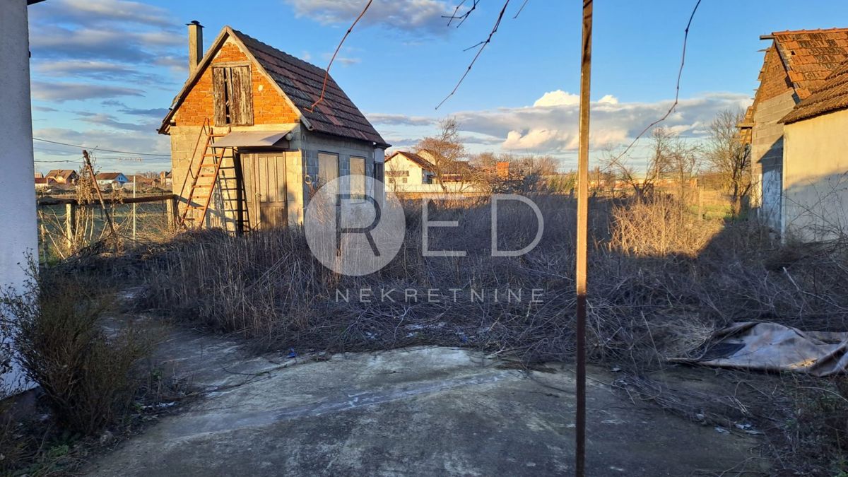 Casa Kruševica, Slavonski Šamac, Kneza Branimira, 45m2