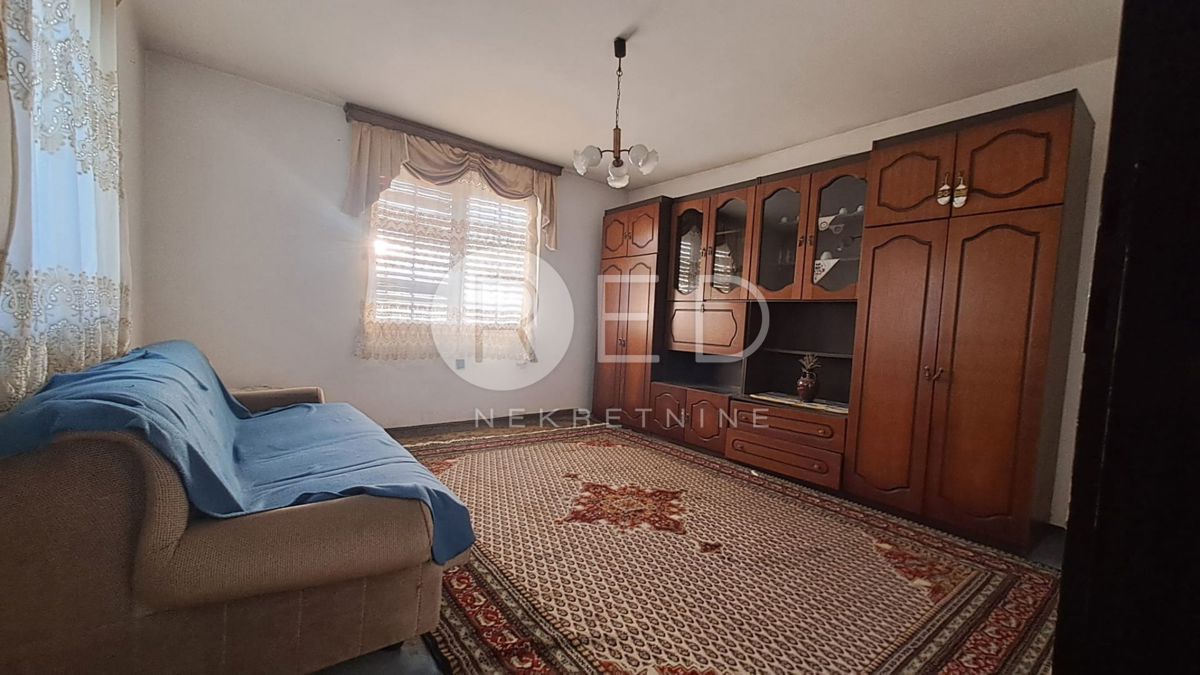 Casa Kruševica, Slavonski Šamac, Kneza Branimira, 45m2