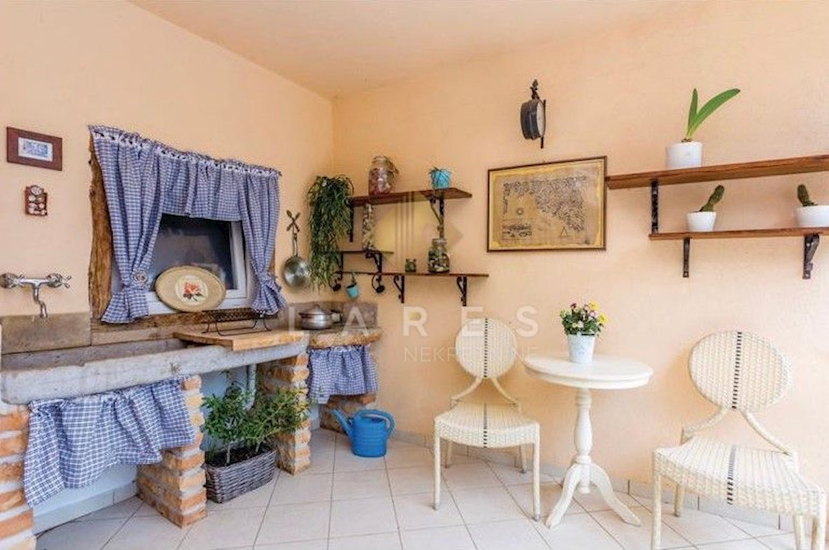 Casa Dobrinj, 170m2