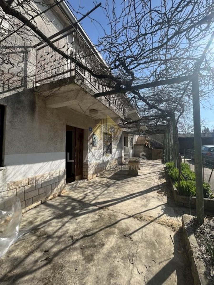 Casa Plovanija, Buje, Portoroška , 200m2