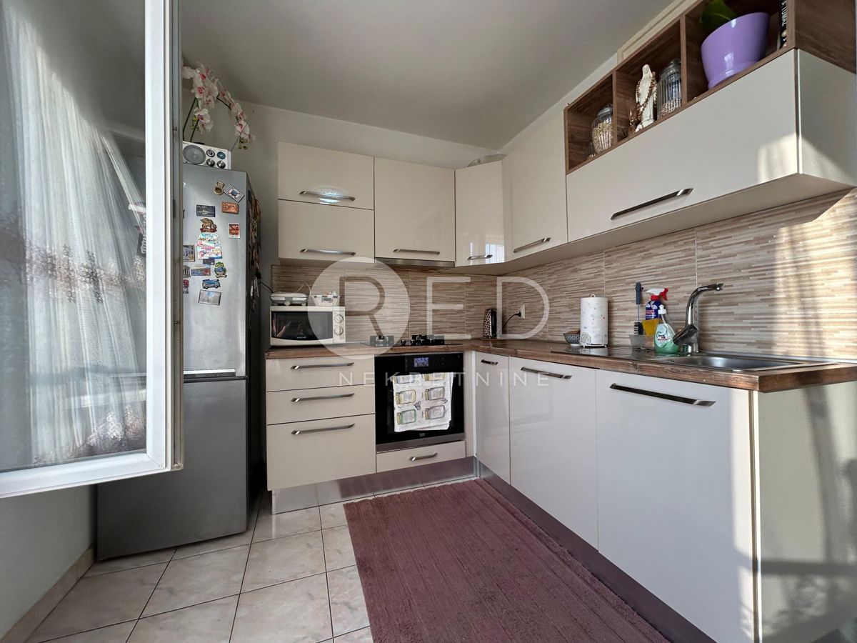 Appartamento Stanovi, Zadar, Ugljanska ulica, 68m2