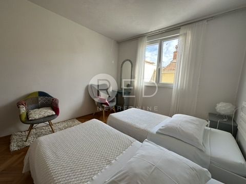 Appartamento Branimirova Obala, Zadar, 72m2