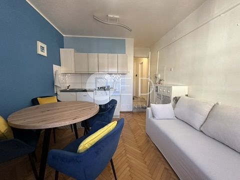 Appartamento Branimirova Obala, Zadar, 72m2