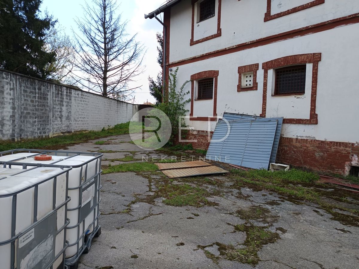 Commerciale Beli Manastir, Beli Manastir, blizina centra, poslovne zone, 620m2