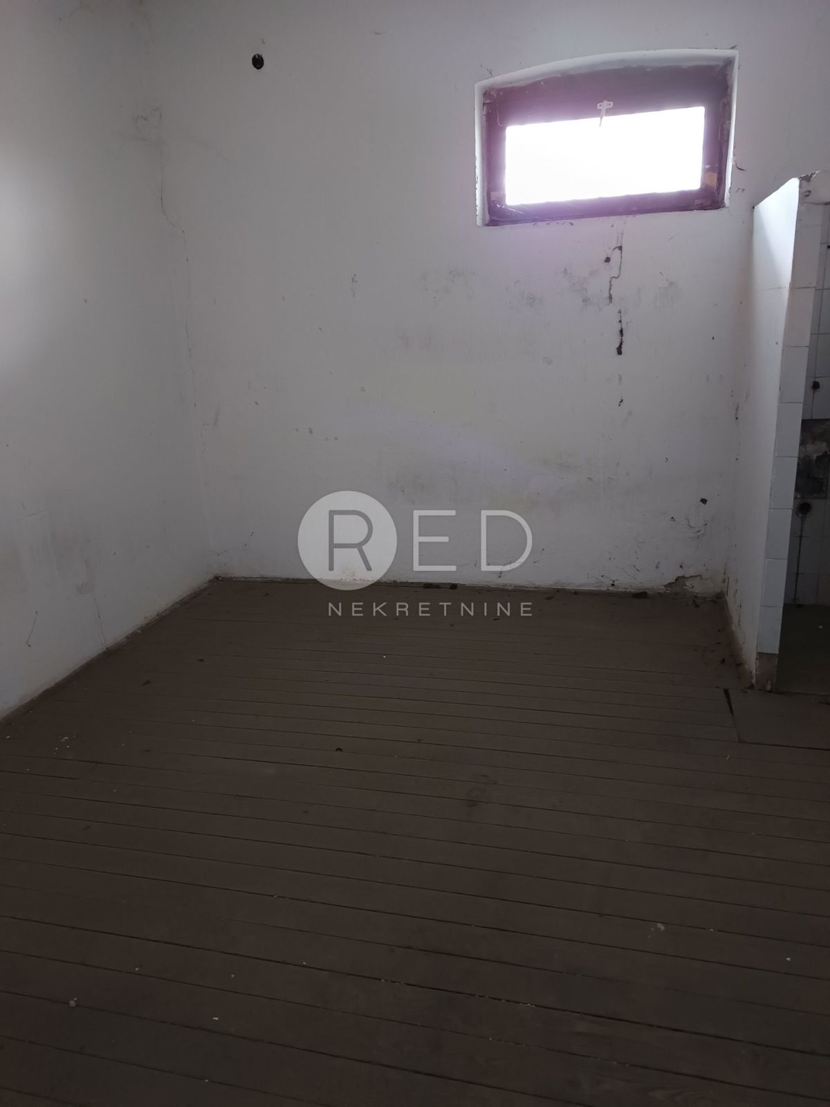 Commerciale Beli Manastir, Beli Manastir, blizina centra, poslovne zone, 620m2
