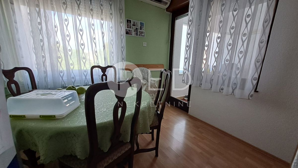 Appartamento Naselje Andrije Hebranga, Slavonski Brod, 74m2