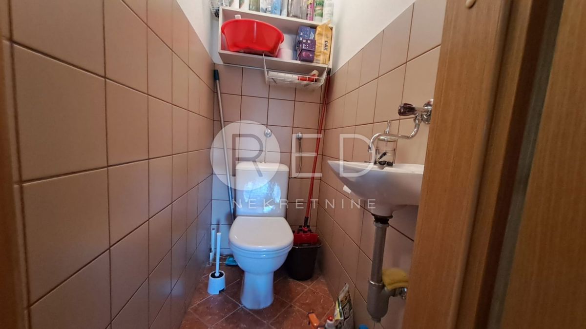 Appartamento Naselje Andrije Hebranga, Slavonski Brod, 74m2