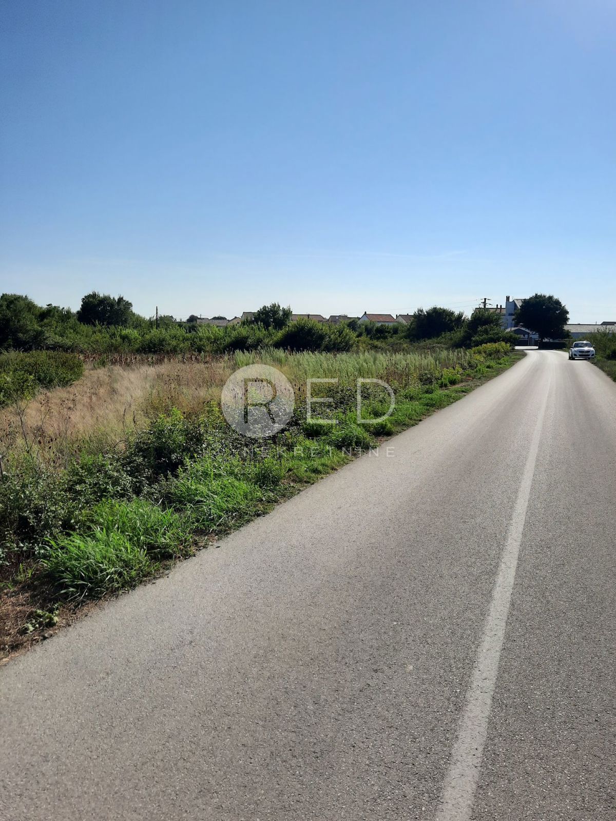 Terreno Zemunik Donji, 750m2