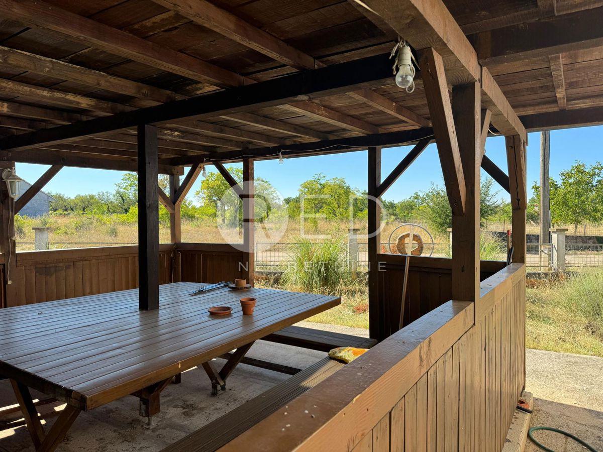 Casa Gornje Planjane, Unešić, 172m2