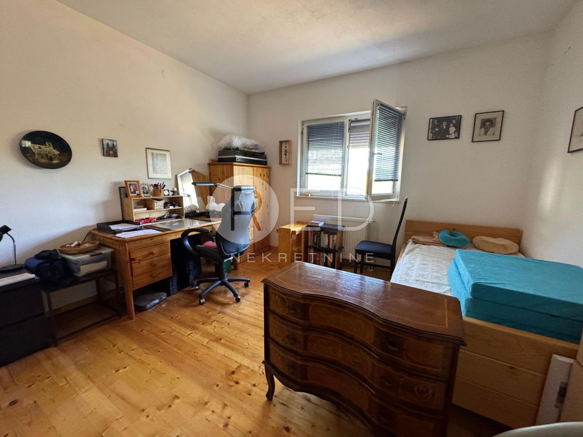 Casa Gornje Planjane, Unešić, 172m2