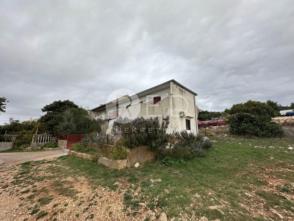 Casa Posedarje, Ulica bana Jelačića, 150m2