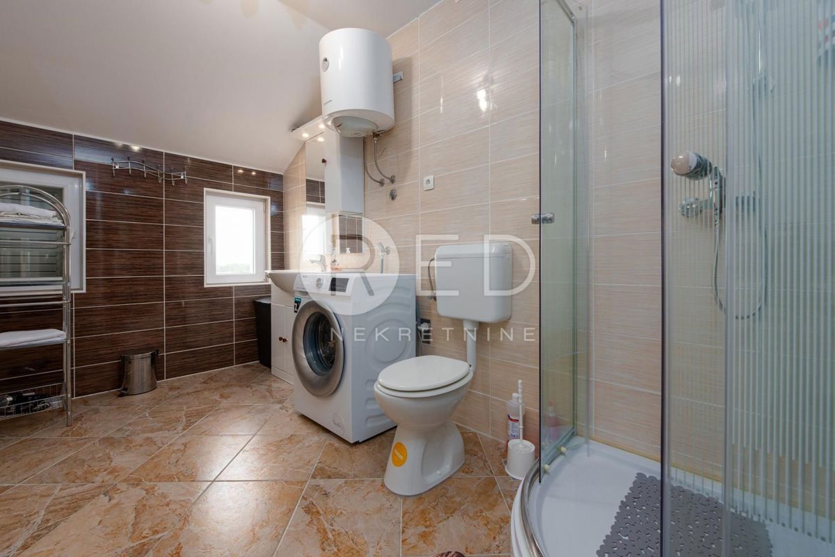 Casa Donje Biljane, Benkovac, 300m2