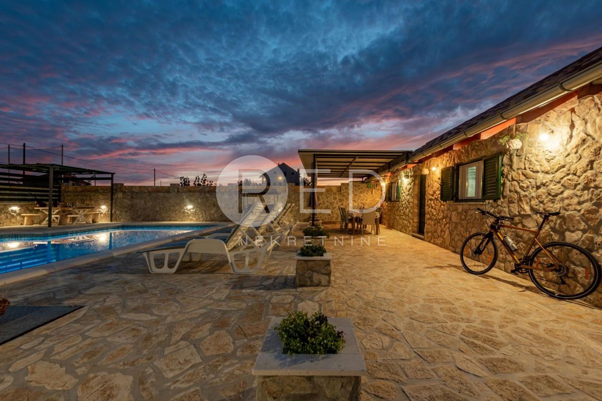 Casa Donje Biljane, Benkovac, 300m2