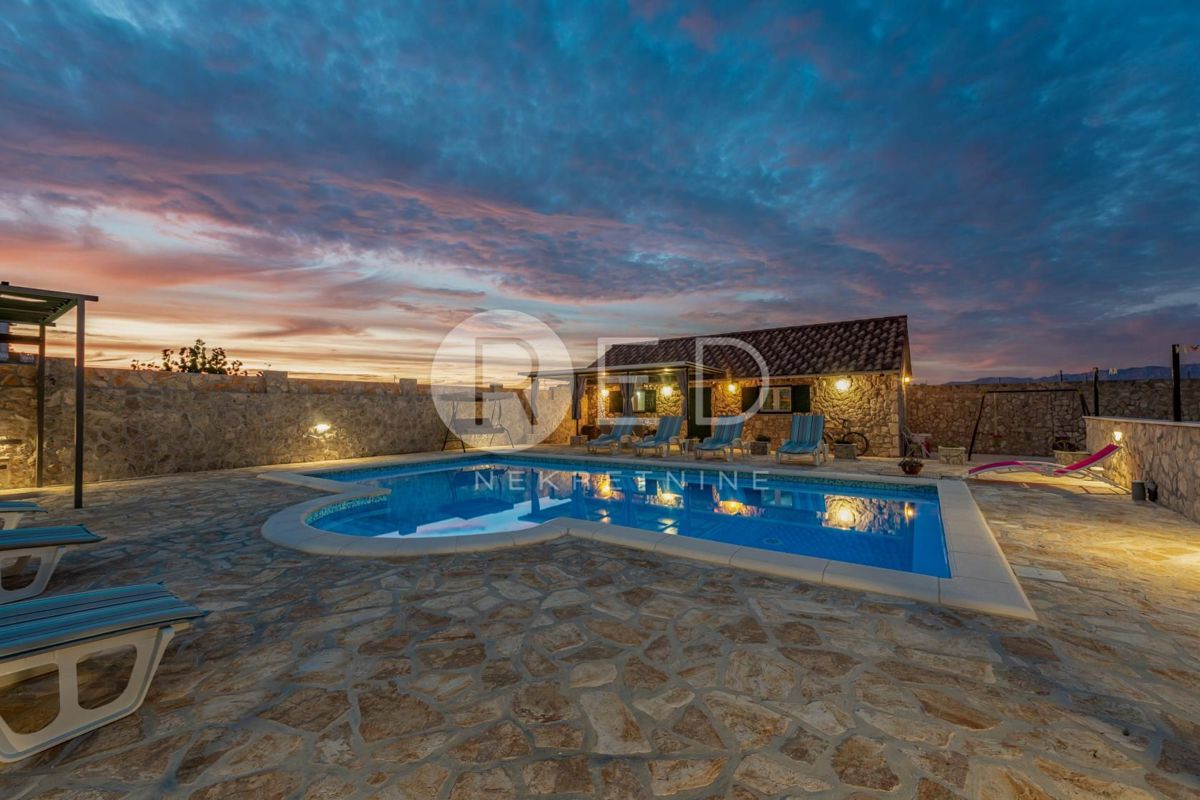 Casa Donje Biljane, Benkovac, 300m2