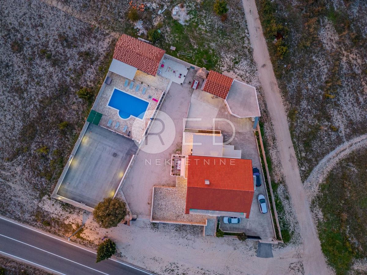 Casa Donje Biljane, Benkovac, 300m2