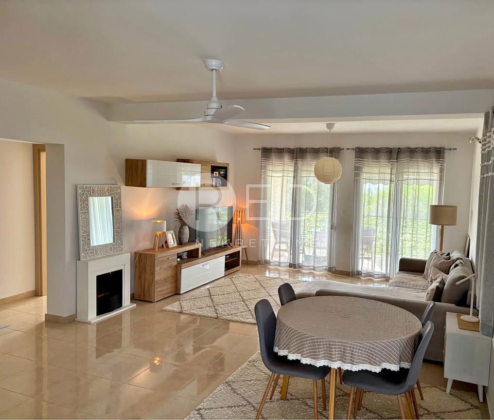 Appartamento Petrčane, Zadar - Okolica, 91m2