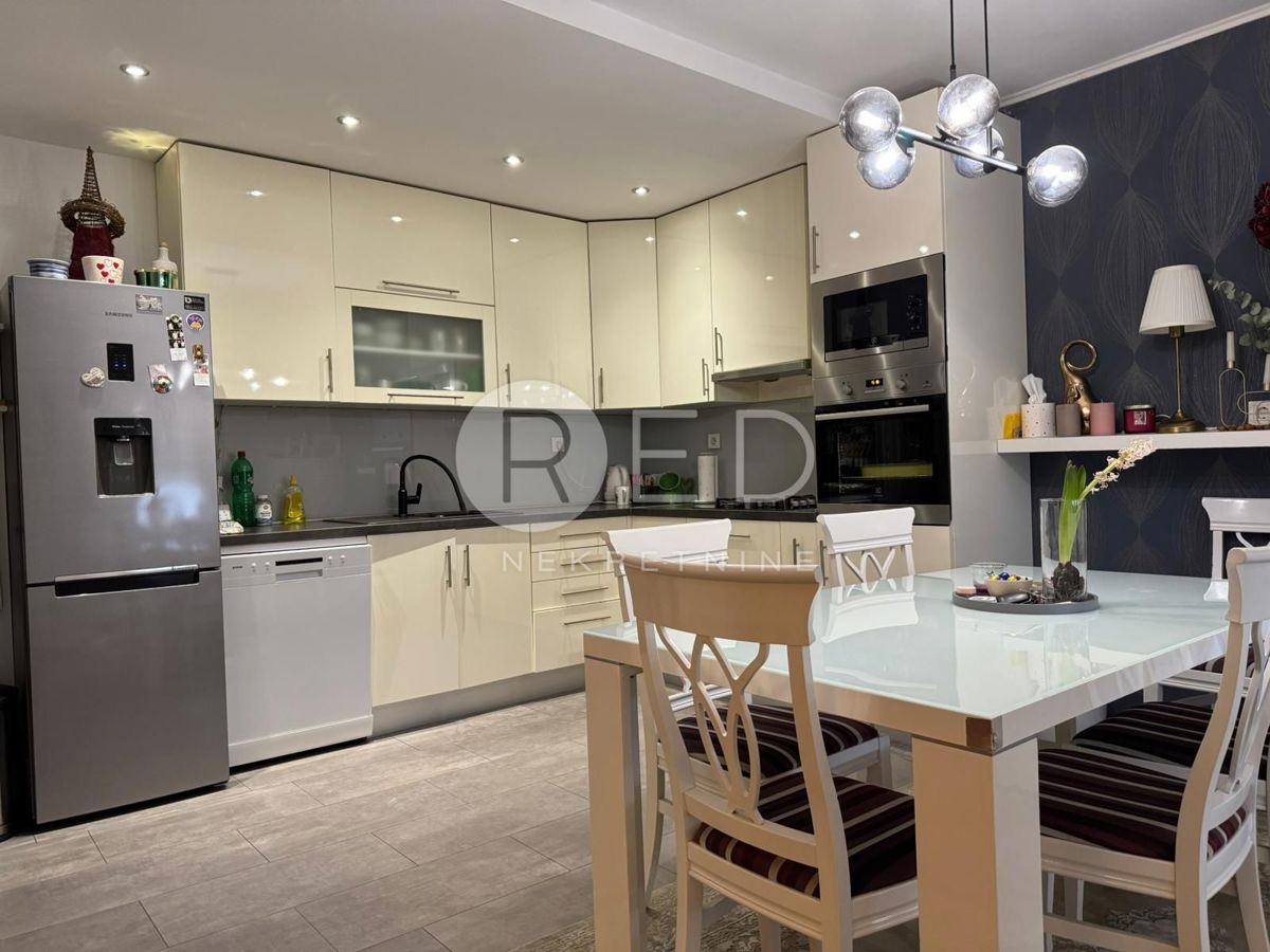 Appartamento Bili brig, Zadar, Šibenska ulica, 90m2