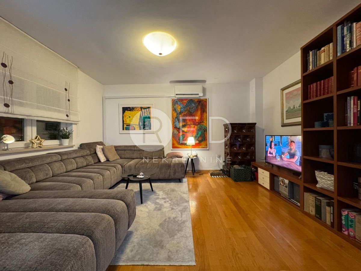 Appartamento Bili brig, Zadar, Šibenska ulica, 90m2