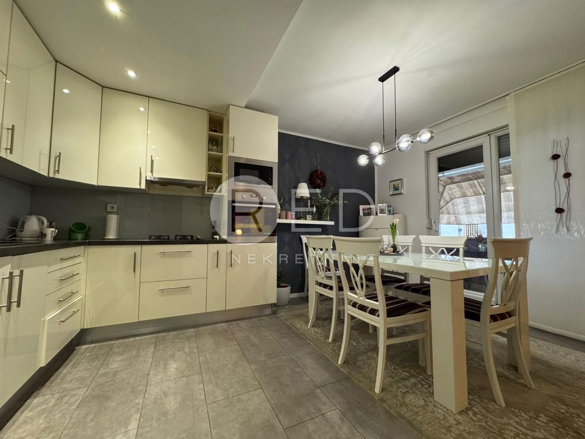 Appartamento Bili brig, Zadar, Šibenska ulica, 90m2