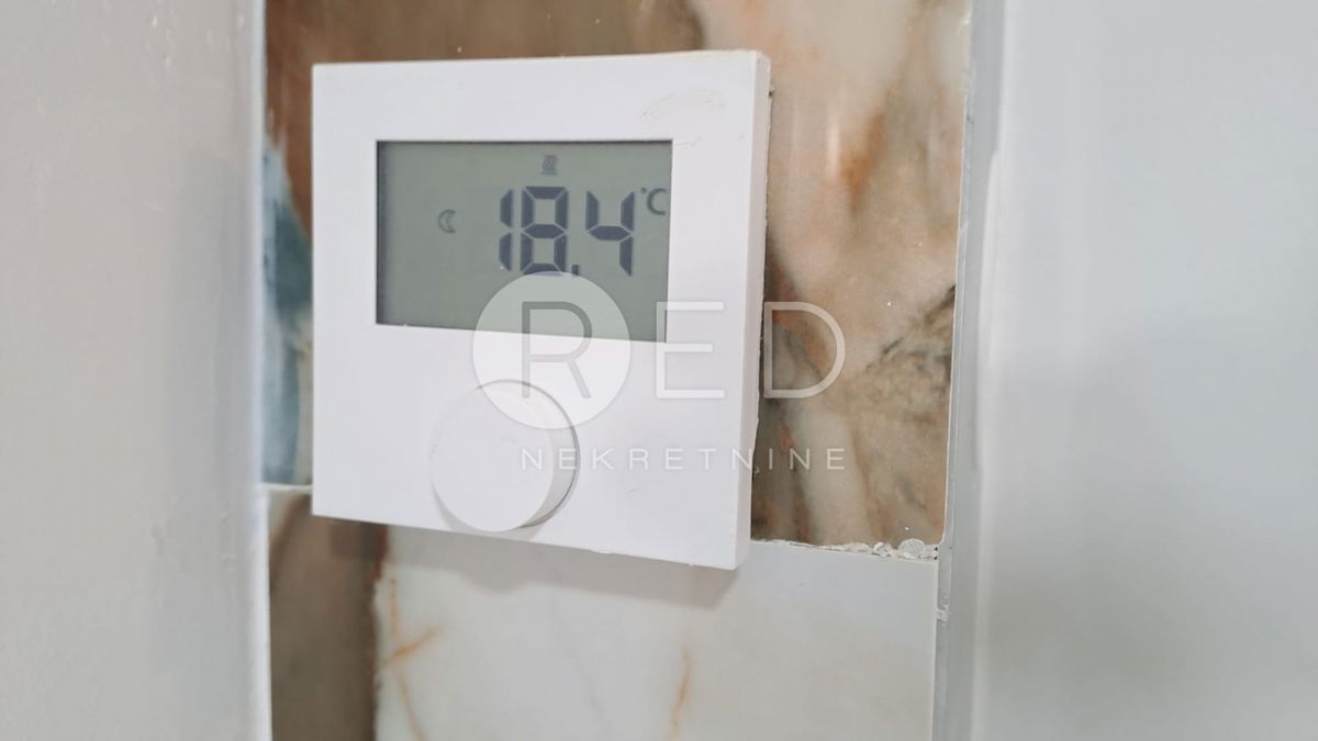 Casa Nova Gradiška, Poljane 36, 215m2