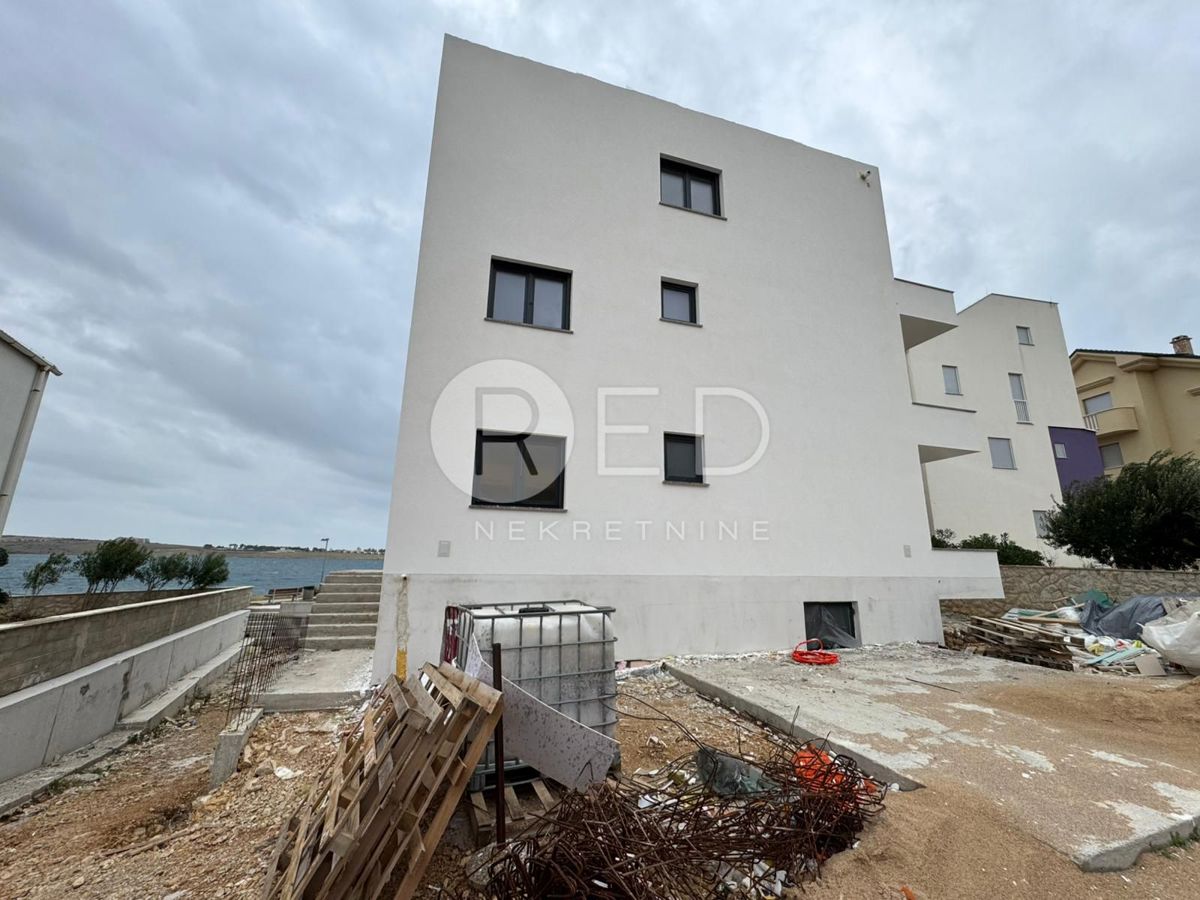 Appartamento Povljana, 52m2