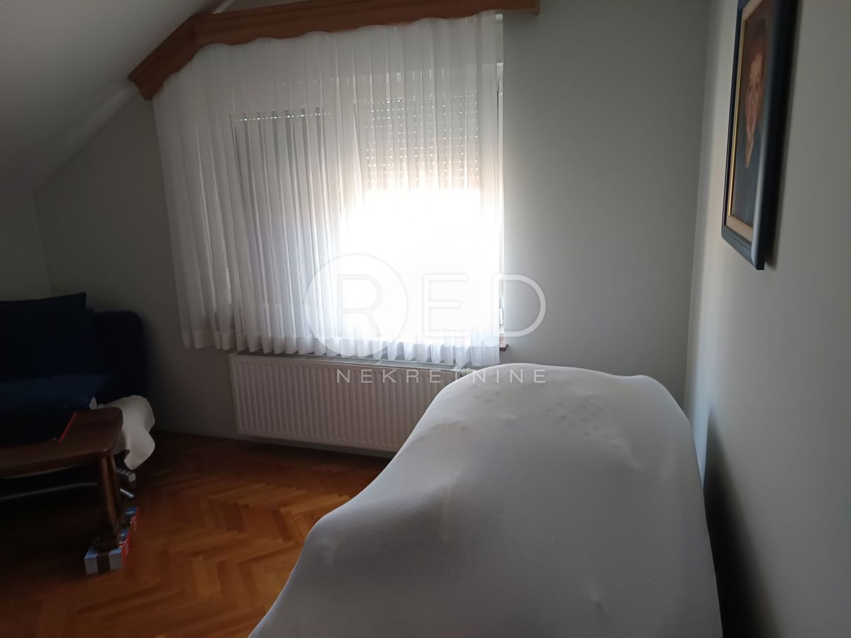 Casa Đakovo, Đakovo, neposredna blizina centra grada, 262m2