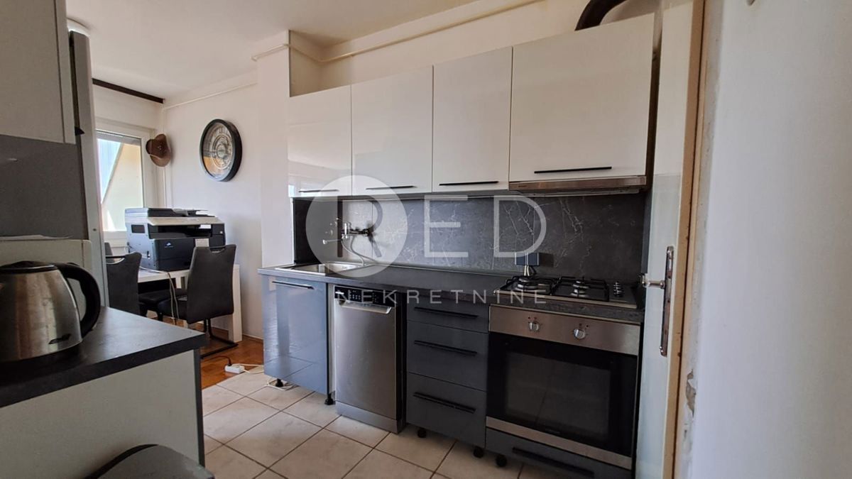 Appartamento Naselje Kralja Tomislava, Slavonski Brod, 96m2