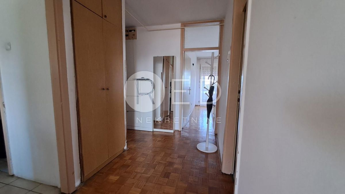 Appartamento Naselje Kralja Tomislava, Slavonski Brod, 96m2