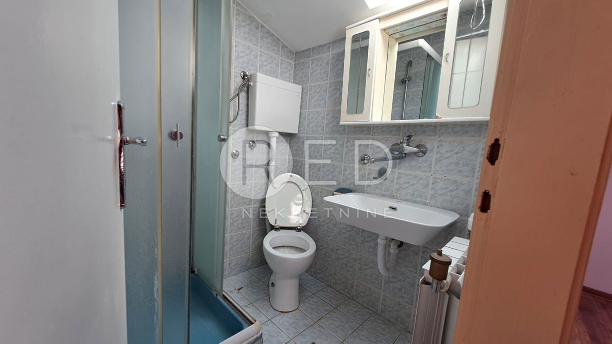 Appartamento Naselje Kralja Tomislava, Slavonski Brod, 96m2