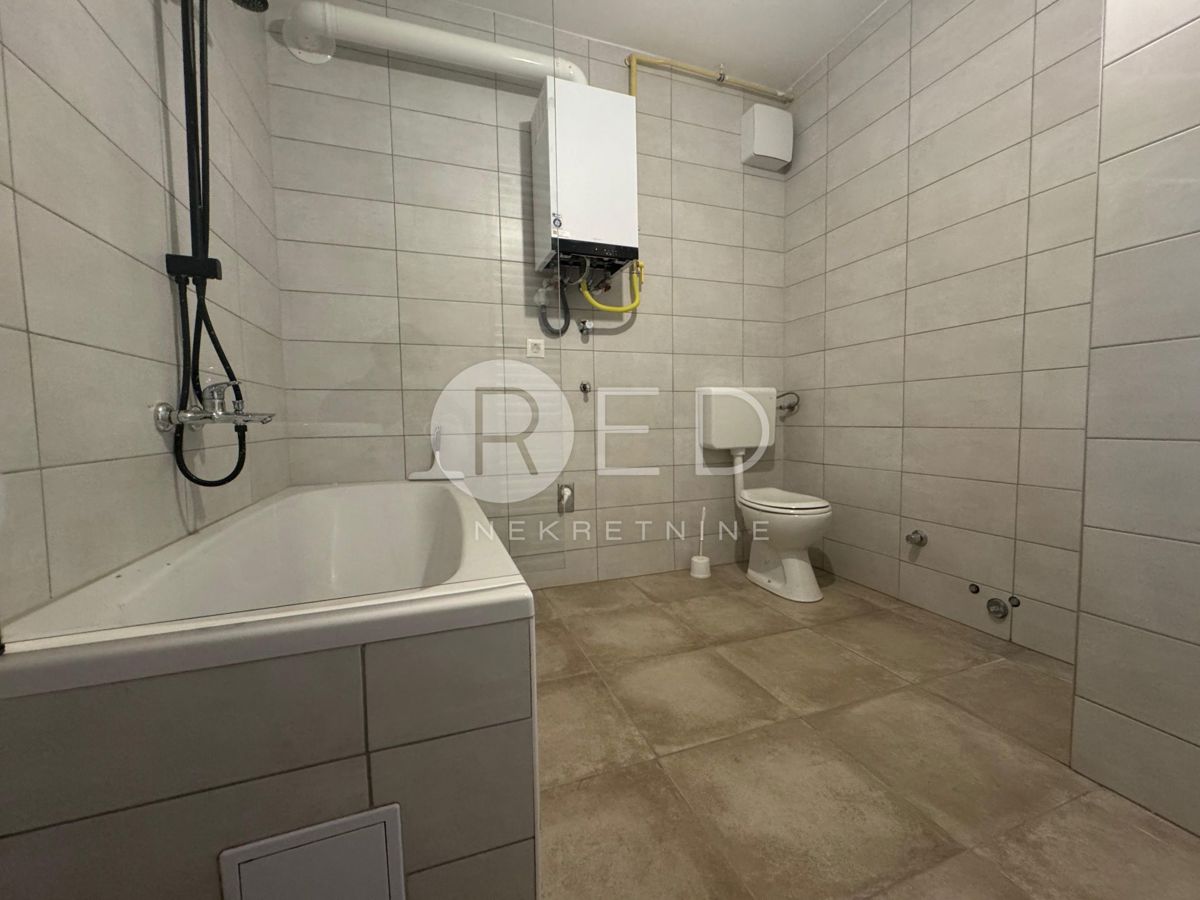 Appartamento Crvene kuće, Zadar, Zadar, Zadarska županija, 80m2