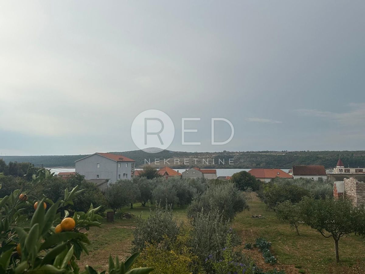 Terreno Posedarje, Ulica Masleničke bojne, 806m2