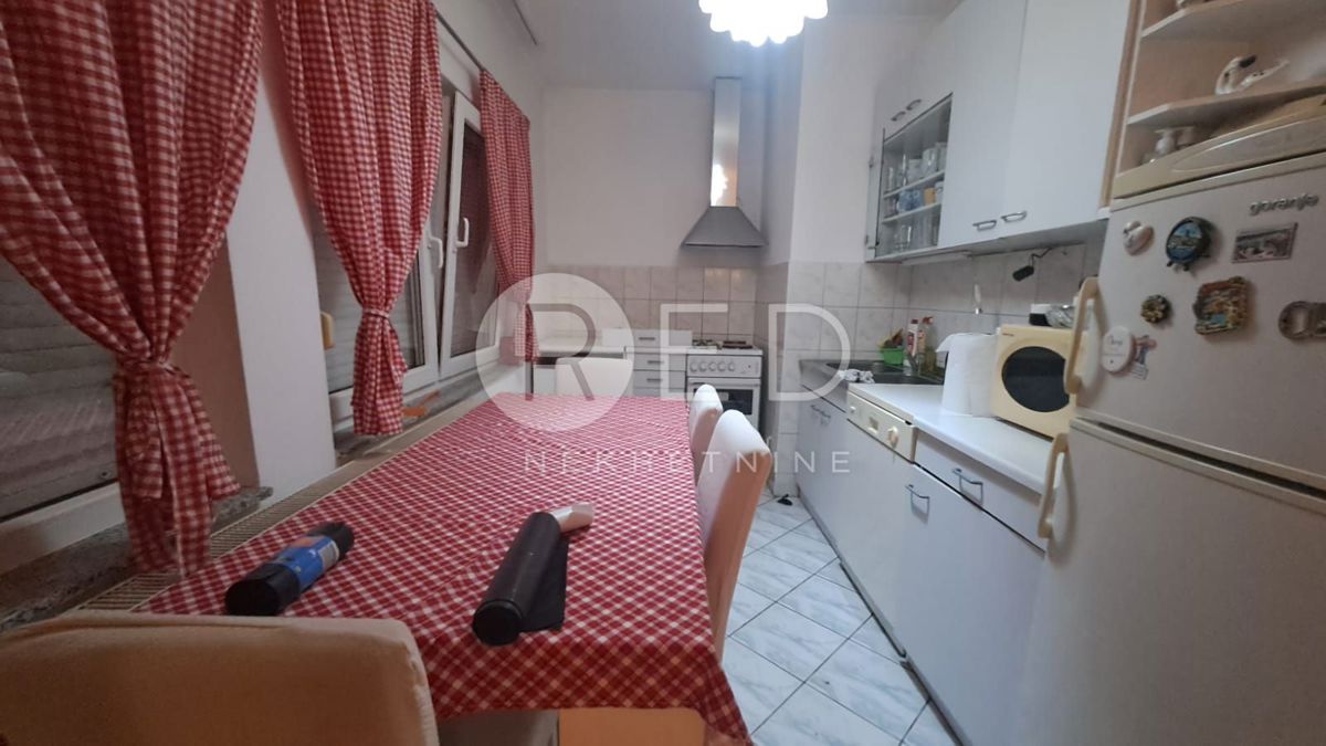 Casa Mali Pariz, Slavonski Brod, 170m2