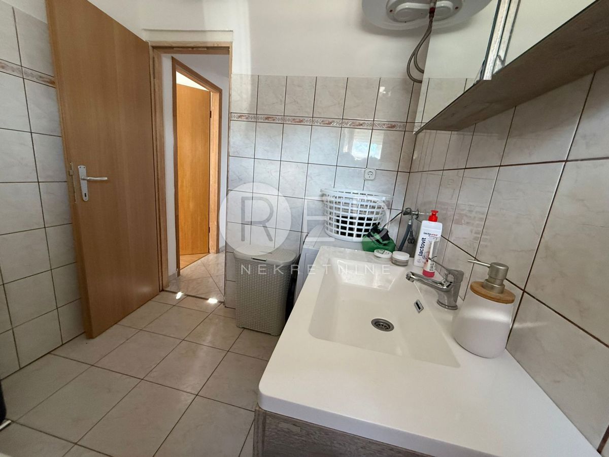 Casa Posedarje, 190m2