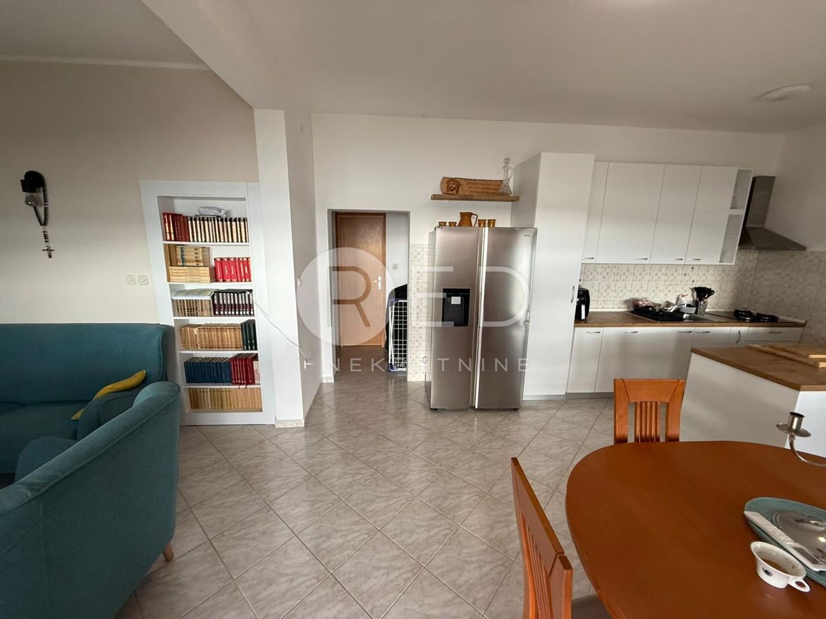 Casa Posedarje, 190m2